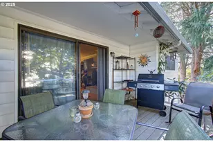 14842 NE Rose Pkwy, Portland, OR 97230 - Photo 23