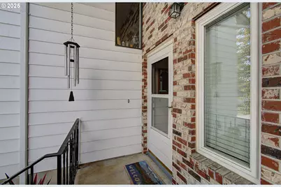 14842 NE Rose Pkwy, Portland, OR 97230 - Photo 3