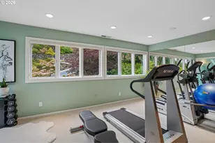 221 SW Moonridge Pl, Portland, OR 97225 - Photo 33