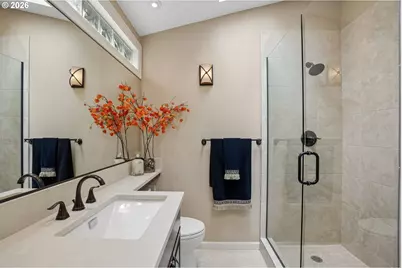 221 SW Moonridge Pl, Portland, OR 97225 - Photo 31