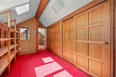 2052 S Shasta Loop, Eugene, OR 97405 - Photo 41