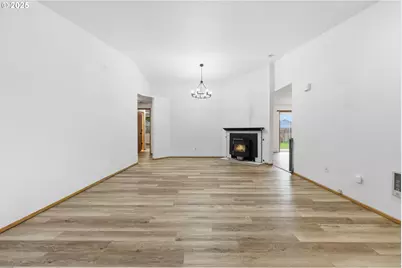 10418 NE 66th St, Vancouver, WA 98662 - Photo 5