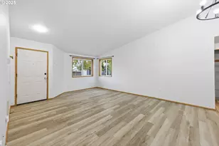 10418 NE 66th St, Vancouver, WA 98662 - Photo 9