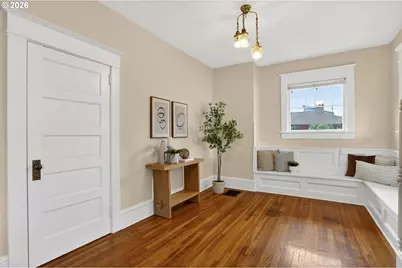 3234 SE Cesar E Chavez Blvd, Portland, OR 97202 - Photo 3