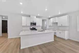 18755 SW Buckhorn Dr, Beaverton, OR 97007 - Photo 7