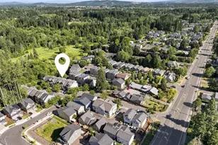4774 SE Paladin Ln, Hillsboro, OR 97123 - Photo 33