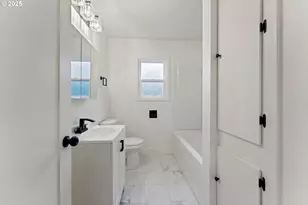 2333 SE 124th Ave, Portland, OR 97233 - Photo 11