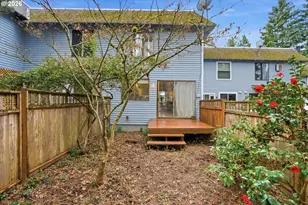 19727 NW Quail Hollow Dr, Portland, OR 97229 - Photo 23