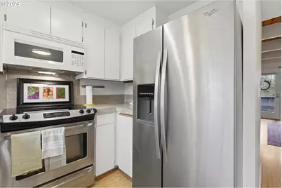 19727 NW Quail Hollow Dr, Portland, OR 97229 - Photo 13