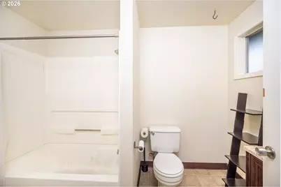 425 Autumn Ave, Eugene, OR 97404 - Photo 15