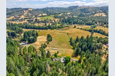311 Clover Leaf St, Roseburg, OR 97471 - Photo 47