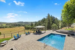 311 CloverLeaf St, Roseburg, OR 97471 - Photo 35