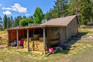 311 CloverLeaf St, Roseburg, OR 97471 - Photo 41