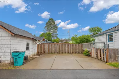 2012 E 33rd St, Vancouver, WA 98663 - Photo 25