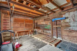 2012 E 33rd St, Vancouver, WA 98663 - Photo 27