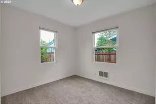 2012 E 33rd St, Vancouver, WA 98663 - Photo 15