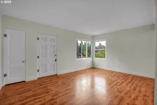 2012 E 33rd St, Vancouver, WA 98663 - Photo 9