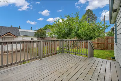 2012 E 33rd St, Vancouver, WA 98663 - Photo 23