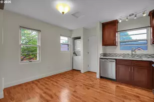 2012 E 33rd St, Vancouver, WA 98663 - Photo 5
