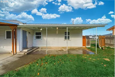 119 Catherine Ave, Milton-Freewater, OR 97862 - Photo 3