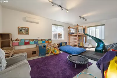 172 Oakleigh Ln #221, Eugene, OR 97404 - Photo 35