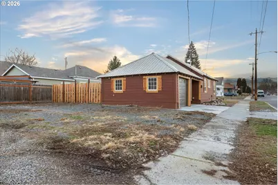 1790 Chestnut St, Baker City, OR 97814 - Photo 17