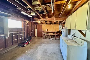 1915 Carter Ln, Springfield, OR 97477 - Photo 27