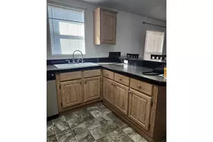 4875 NE Wyoming Circle, Salem, OR 97305 - Photo 11