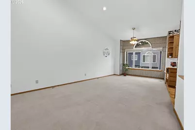 16687 NE Halsey St, Portland, OR 97230 - Photo 5