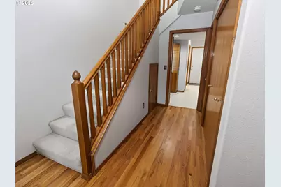 16687 NE Halsey St, Portland, OR 97230 - Photo 23