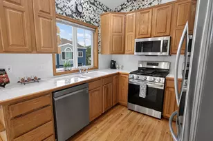 16687 NE Halsey St, Portland, OR 97230 - Photo 9