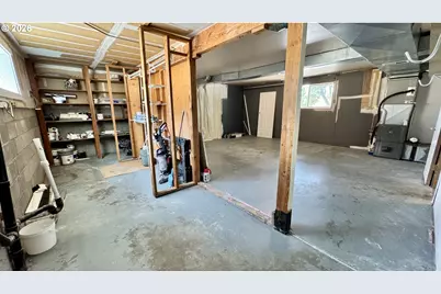 120 SE Jay Ave, Pendleton, OR 97801 - Photo 25