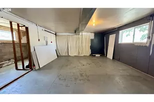 120 SE Jay Ave, Pendleton, OR 97801 - Photo 25
