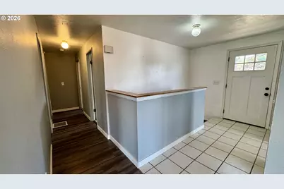 120 SE Jay Ave, Pendleton, OR 97801 - Photo 11
