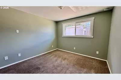 120 SE Jay Ave, Pendleton, OR 97801 - Photo 15