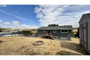 120 SE Jay Ave, Pendleton, OR 97801 - Photo 5