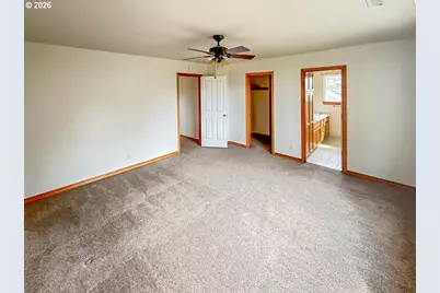 509 S Redwood St, Canby, OR 97013 - Photo 9