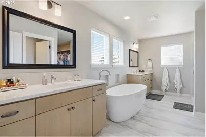 10706 NW 15th Pl, Vancouver, WA 98685 - Photo 33