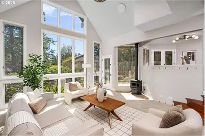4803 SW Stonebrook Ct, Portland, OR 97239 - Photo 5