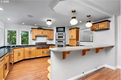 4803 SW Stonebrook Ct, Portland, OR 97239 - Photo 7