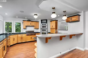 4803 SW Stonebrook Ct, Portland, OR 97239 - Photo 7