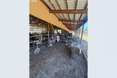 1931 Sleepy Hollow Loop, Grants Pass, OR 97527 - Photo 25