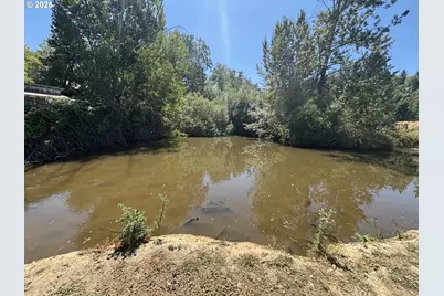 1931 Sleepy Hollow Loop, Grants Pass, OR 97527 - Photo 17