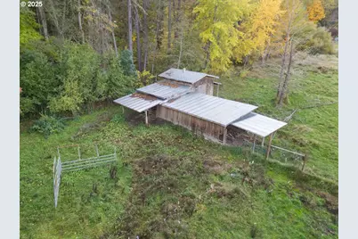 1931 Sleepy Hollow Loop, Grants Pass, OR 97527 - Photo 29