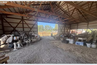 1931 Sleepy Hollow Loop, Grants Pass, OR 97527 - Photo 23