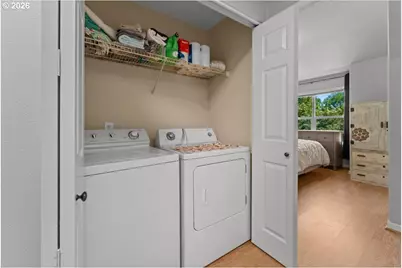 223 NE 76th Ave, Hillsboro, OR 97124 - Photo 15
