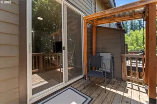 223 NE 76th Ave, Hillsboro, OR 97124 - Photo 21