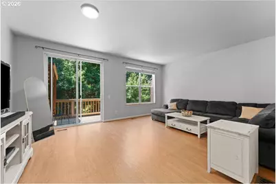 223 NE 76th Ave, Hillsboro, OR 97124 - Photo 3