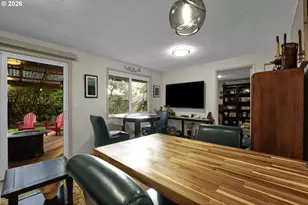 2060 20th St, Florence, OR 97439 - Photo 19