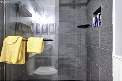 2060 20th St, Florence, OR 97439 - Photo 15